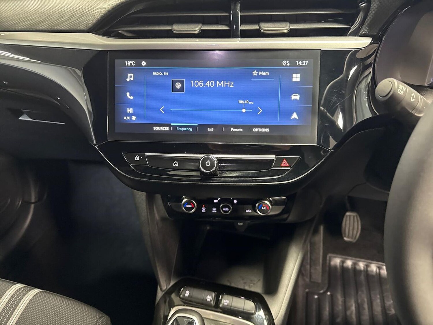 Used Vauxhall Corsa 2024 for sale - 76070129: Photo 13