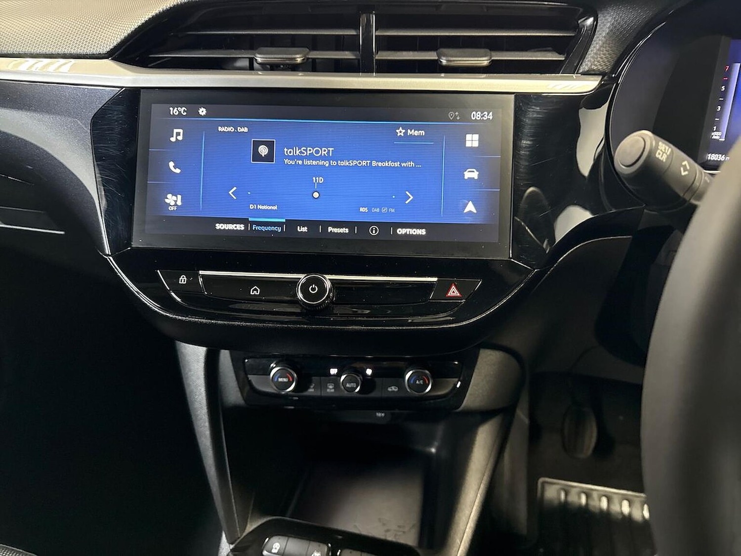 Used Vauxhall Corsa 2024 for sale - 76070145: Photo 11