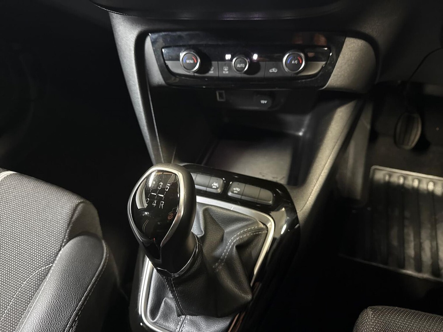 Used Vauxhall Corsa 2024 for sale - 76070145: Photo 12