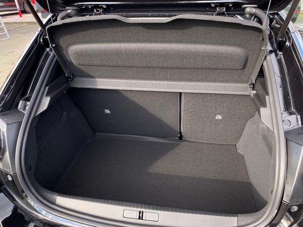 Used Vauxhall Corsa 2024 for sale - 76070145: Photo 16