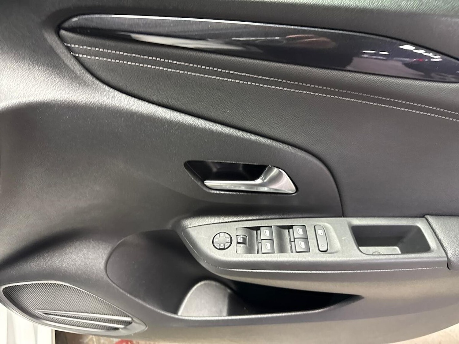 Used Vauxhall Corsa 2024 for sale - 76330015: Photo 21