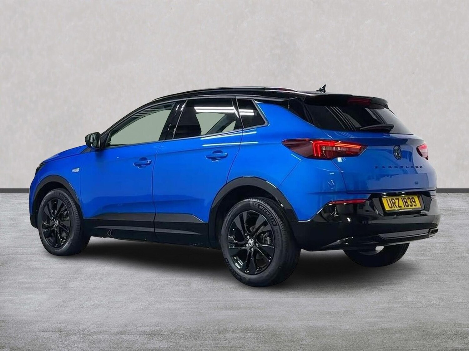 Used Vauxhall Grandland 2022 for sale - 76799385: Photo 2