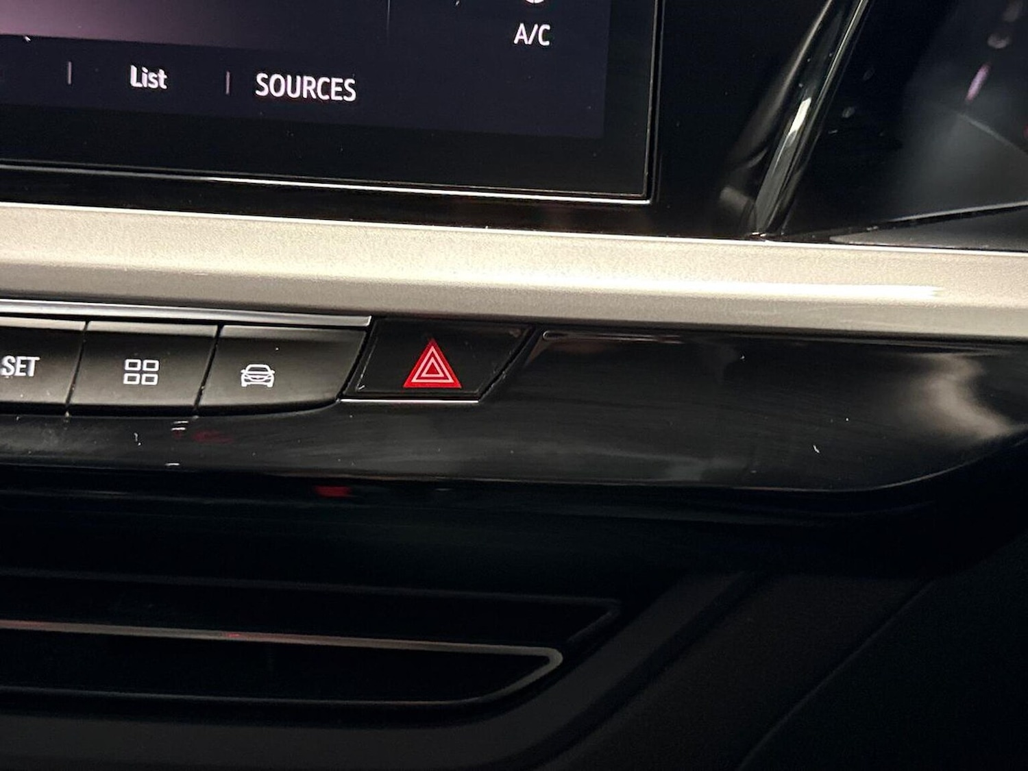 Used Vauxhall Grandland 2022 for sale - 76799385: Photo 22