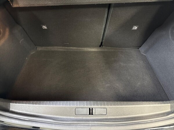Used Vauxhall Corsa 2024 for sale - 76070144: Photo 17