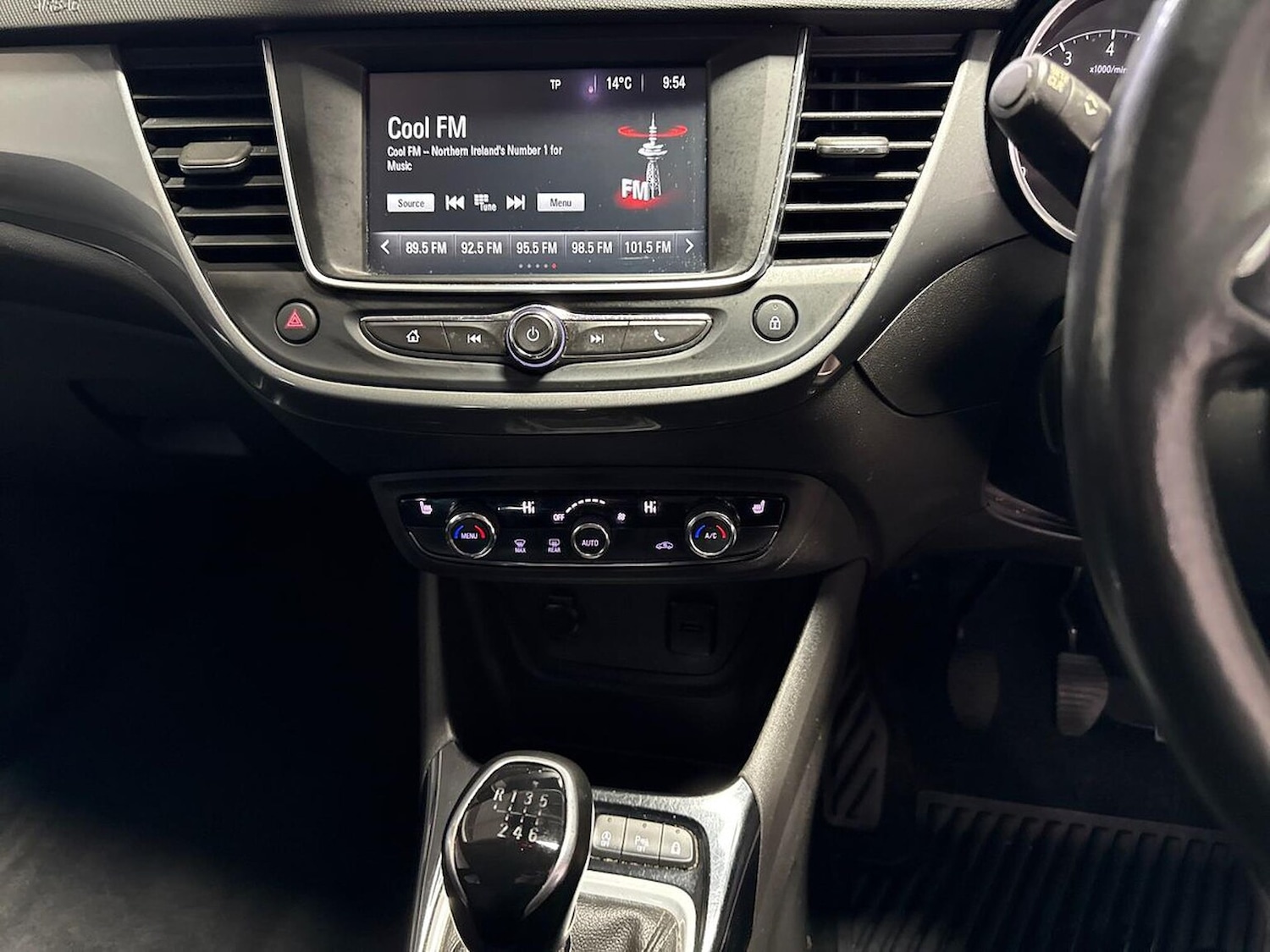 Used Vauxhall Crossland 2021 for sale - 76946983: Photo 13