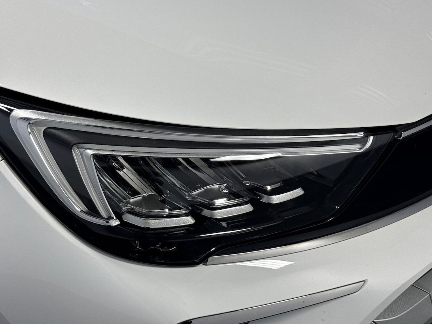 Used Vauxhall Crossland 2021 for sale - 76946983: Photo 29