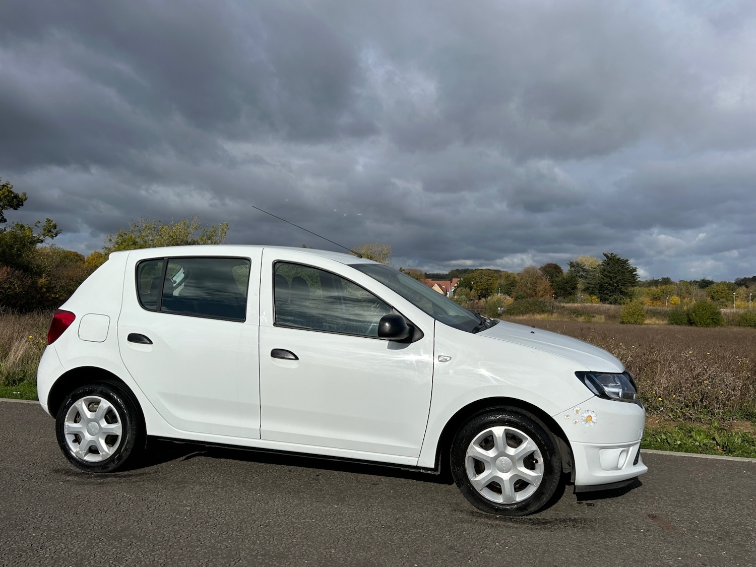 Used Dacia Sandero 2016 for sale - 77631289: Photo 5