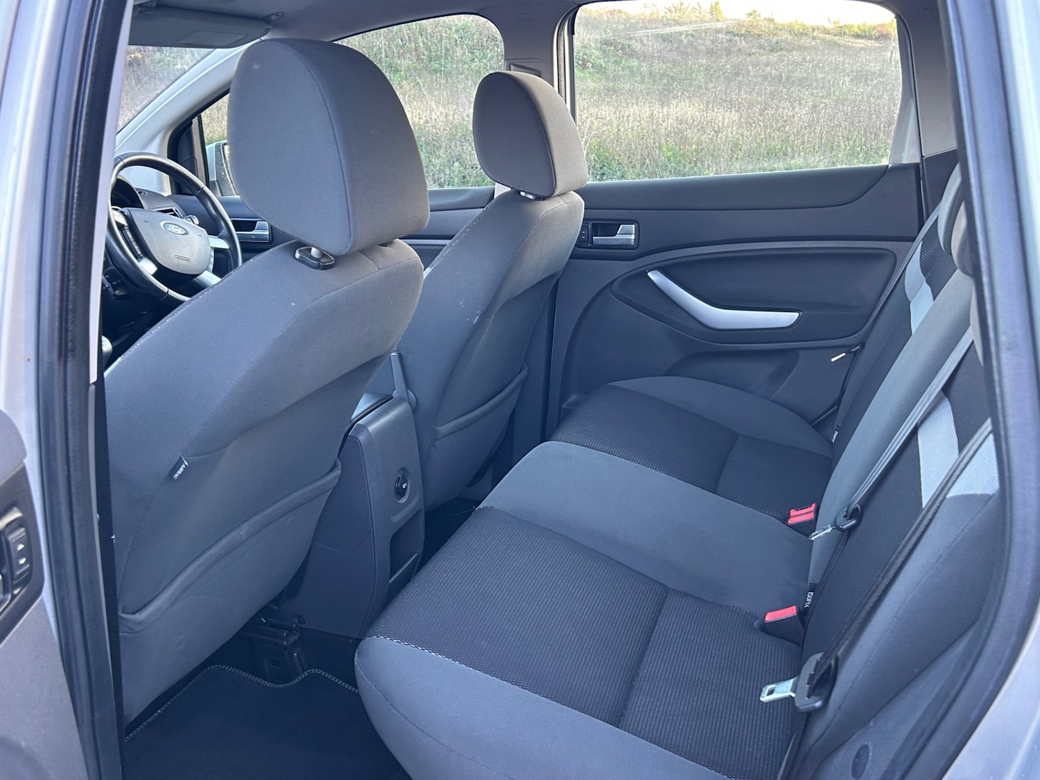 Used Ford Kuga 2010 for sale - 76374968: Photo 4