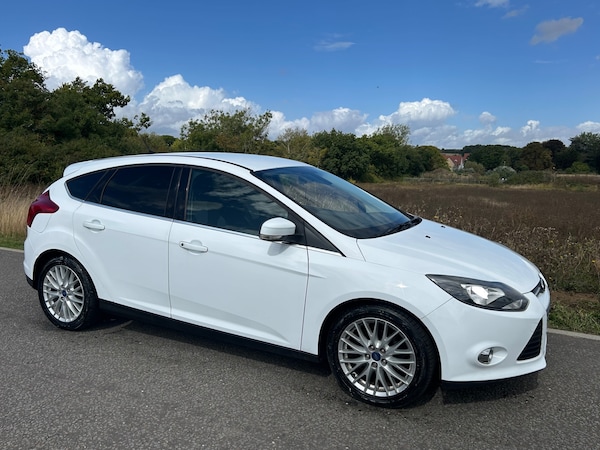 Used Ford Focus 2011 for sale - 76317423: Photo 5
