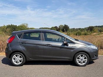 Used Ford Fiesta 2015 for sale - 79429915: Photo