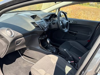 Used Ford Fiesta 2015 for sale - 79429915: Photo