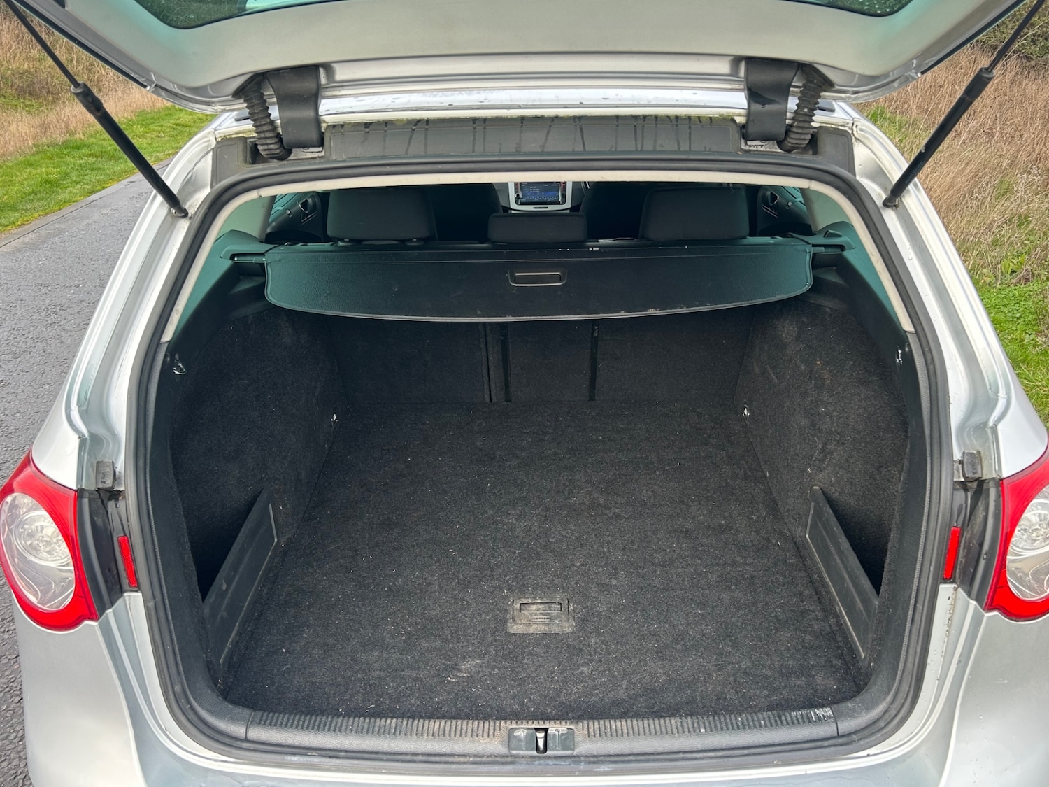 Used Volkswagen Passat 2008 for sale - 77622585: Photo 4