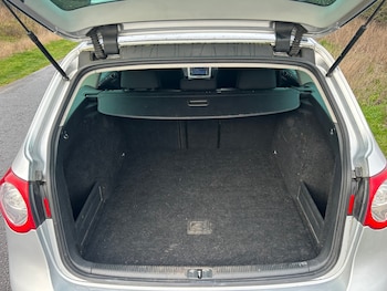 Used Volkswagen Passat 2008 for sale - 77622585: Photo