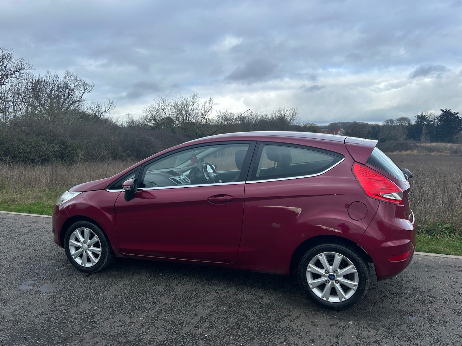 Used Ford Fiesta 2010 for sale - 77526467: Photo 2