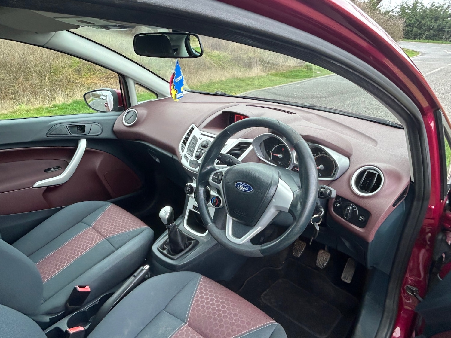 Used Ford Fiesta 2010 for sale - 77526467: Photo 6