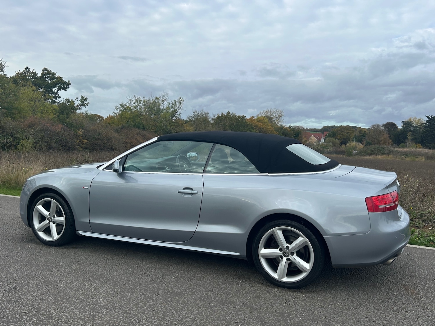 Used Audi A5 2011 for sale - 76400904: Photo 3
