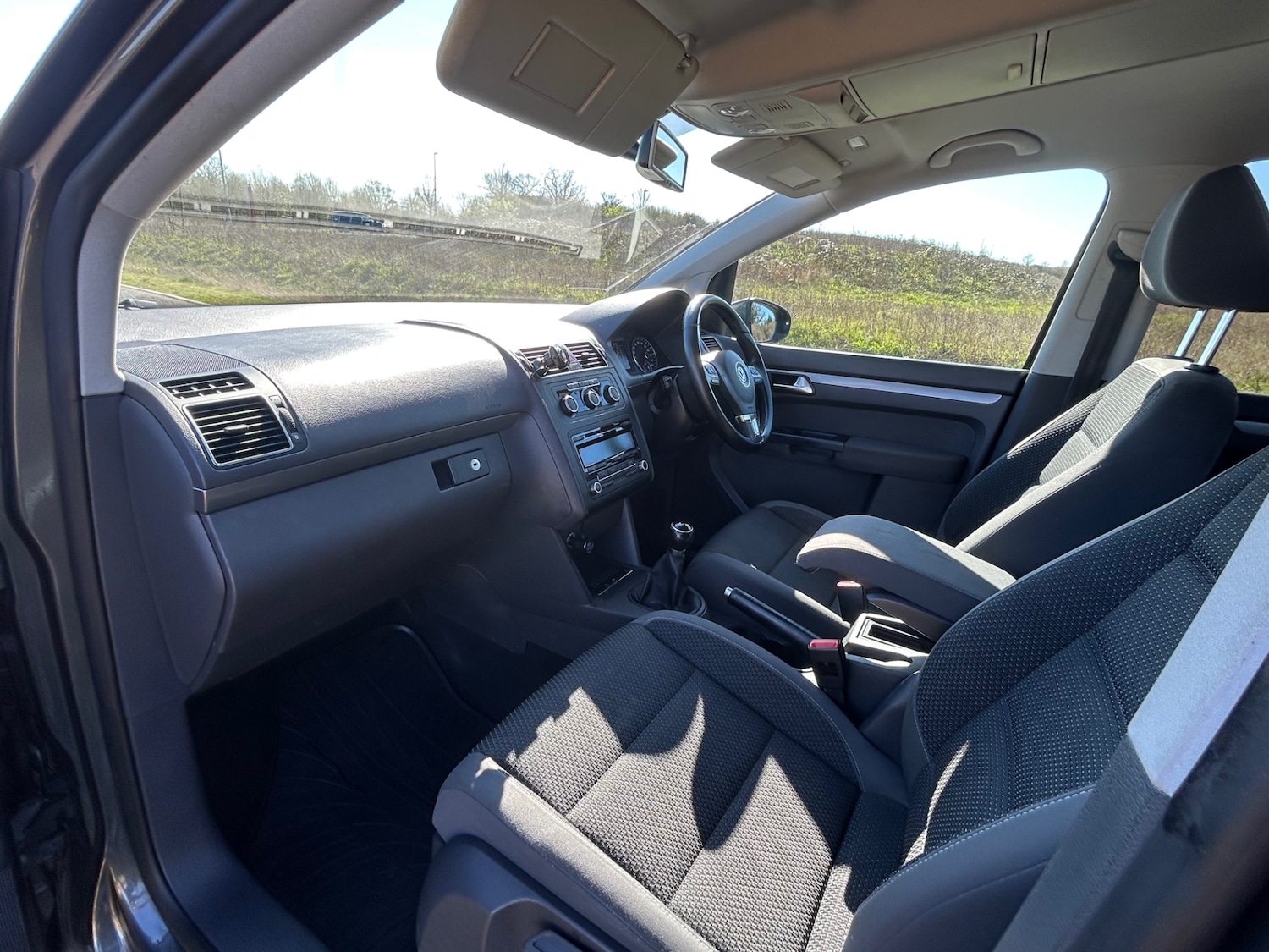 Used Volkswagen Touran 2011 for sale - 77938544: Photo 12