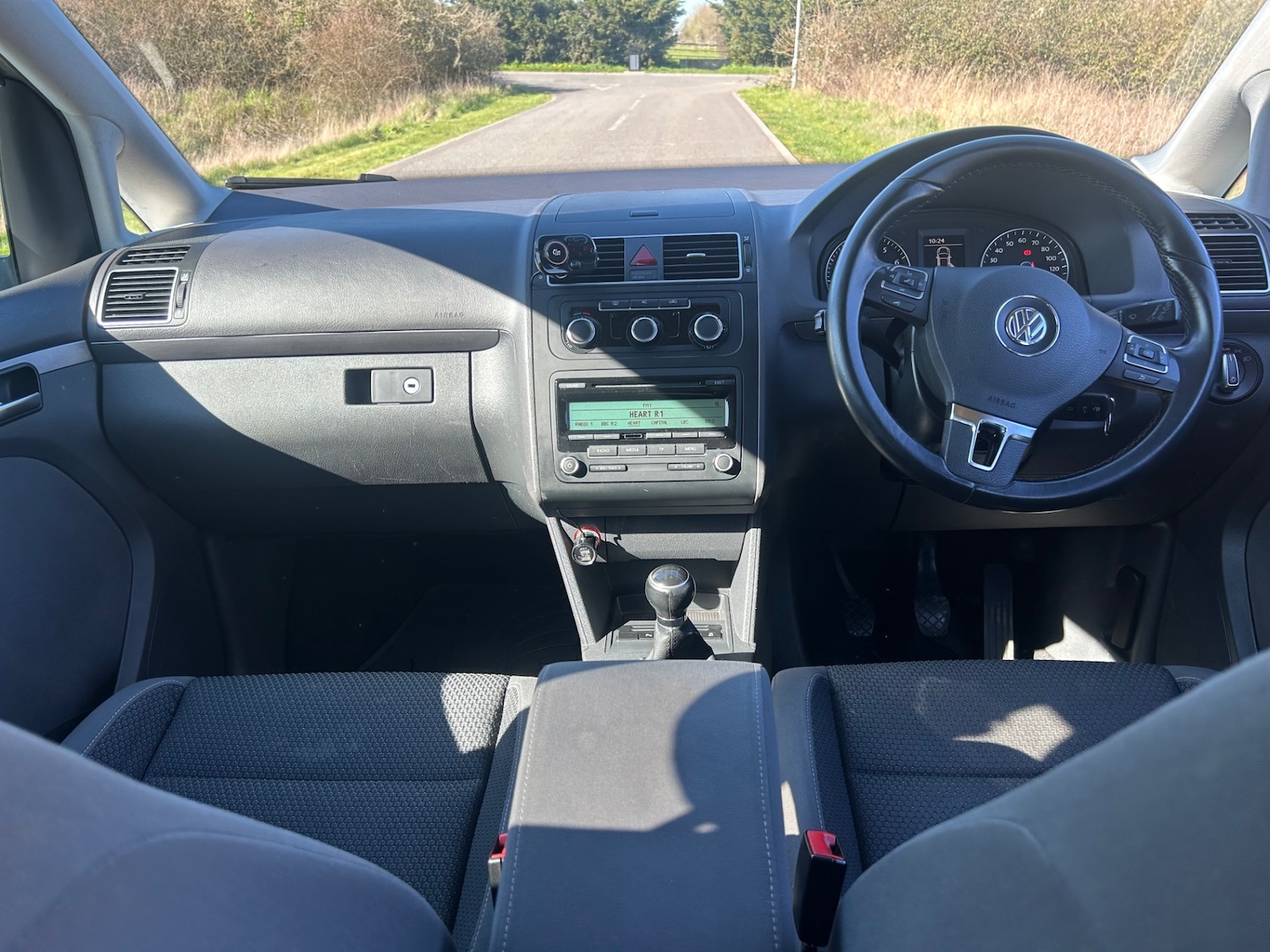 Used Volkswagen Touran 2011 for sale - 77938544: Photo 9