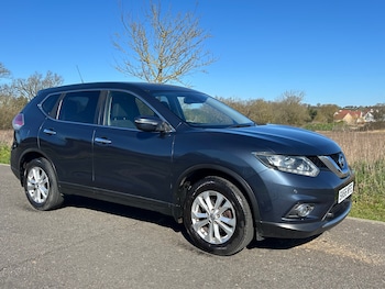 Used Nissan X-Trail 2016 for sale - 77906700: Photo