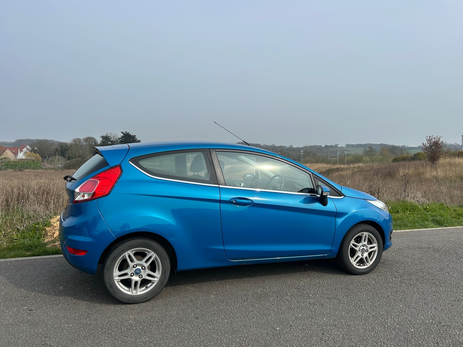 Used Ford Fiesta 2013 for sale - 77985104: Photo 2