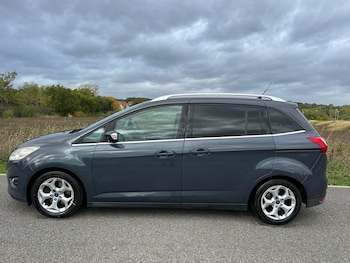 Used Ford Grand C-Max 2011 for sale - 76172599: Photo 4