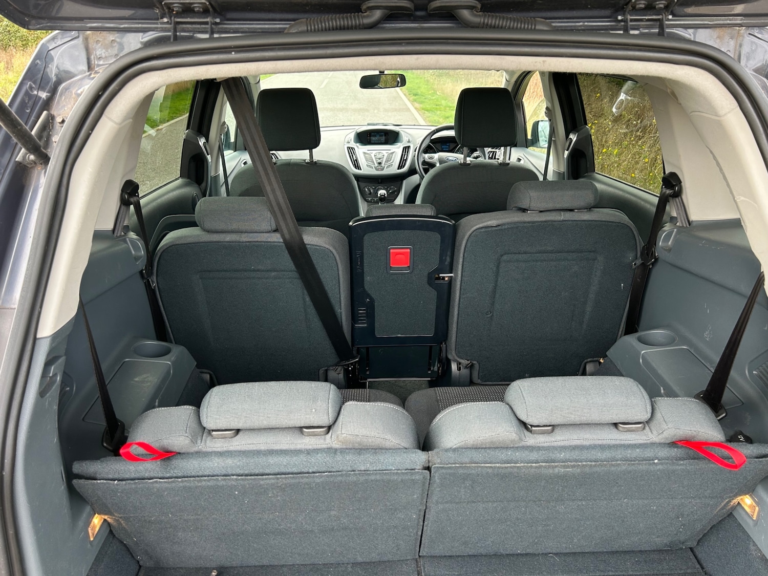 Used Ford Grand C-Max 2011 for sale - 76172599: Photo 8