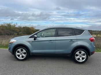 Used Ford Kuga 2010 for sale - 76532208: Photo