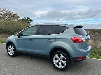 Used Ford Kuga 2010 for sale - 76532208: Photo