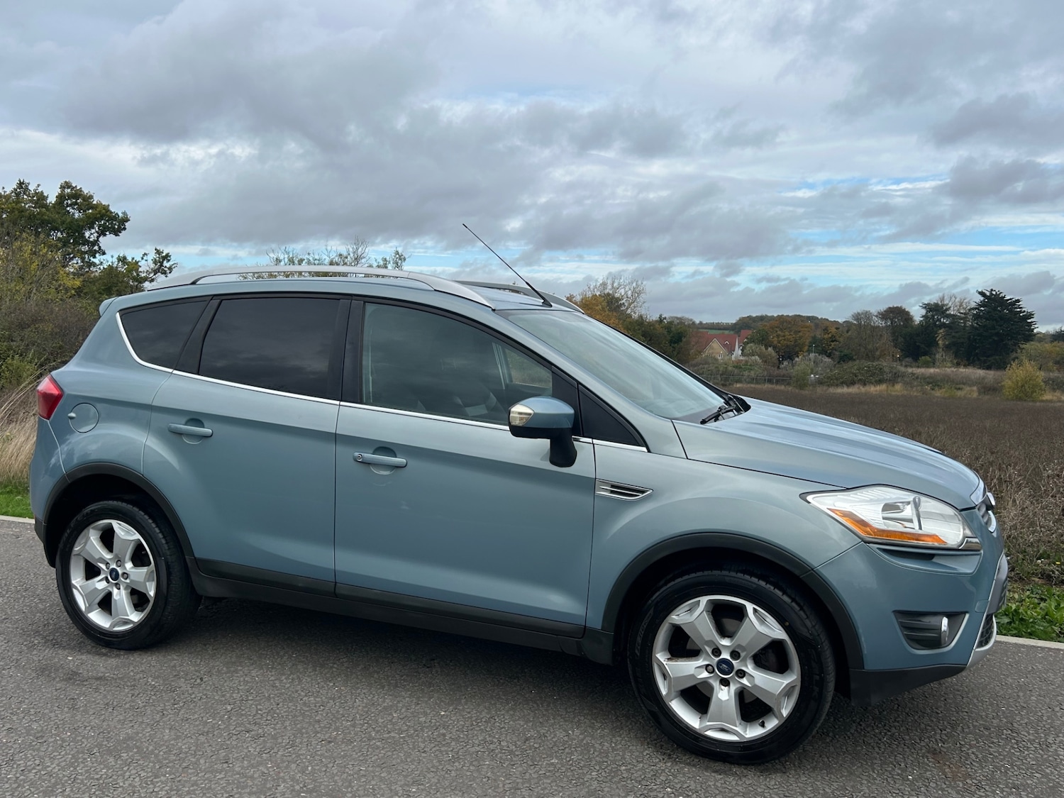 Used Ford Kuga 2010 for sale - 76532208: Photo 5