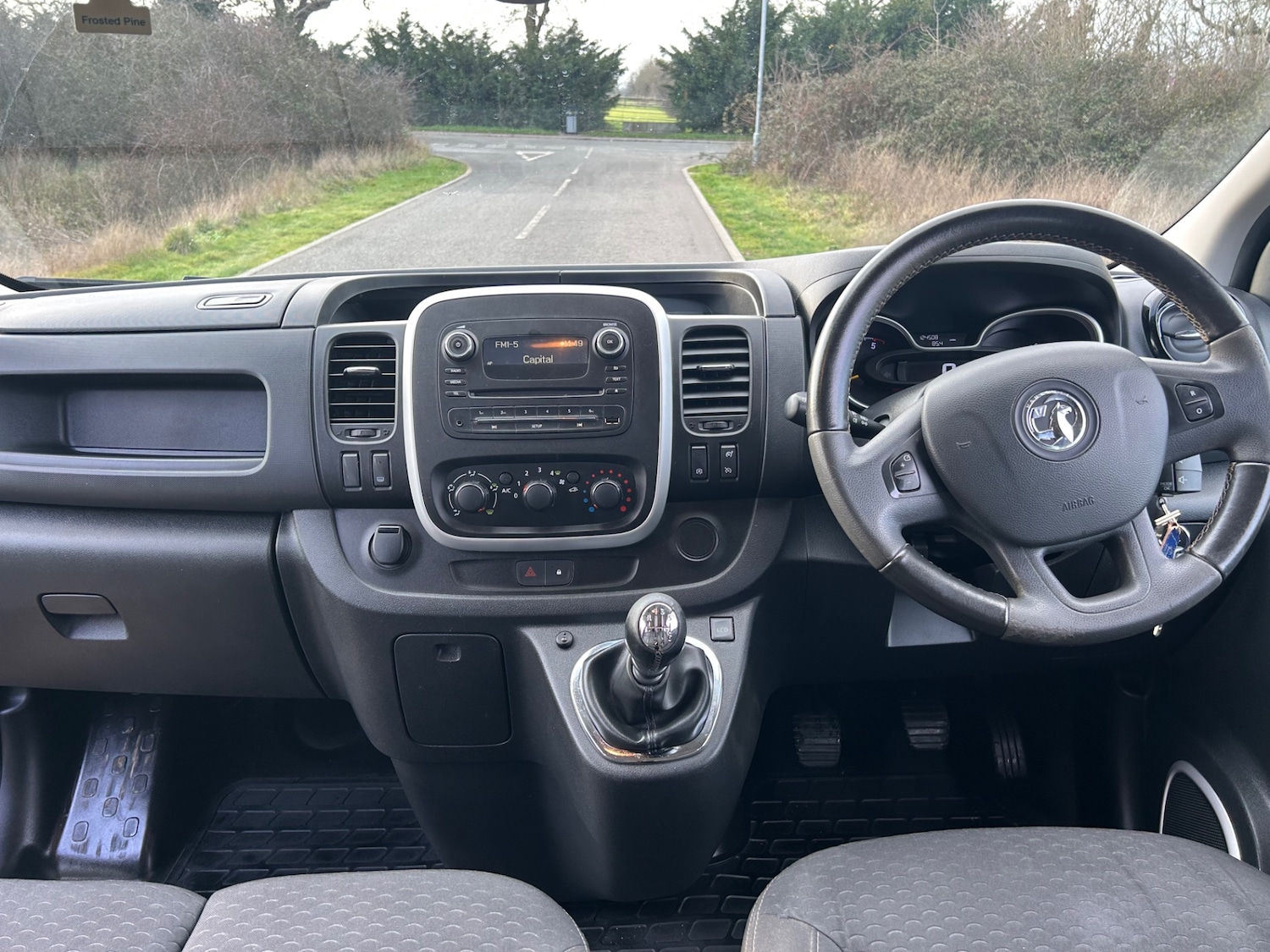 Used Vauxhall Vivaro 2015 for sale - 77257859: Photo 10