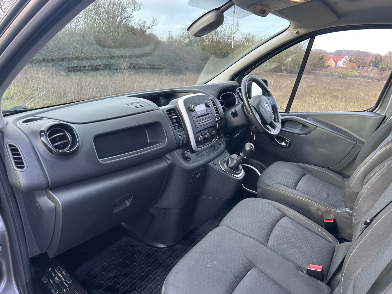 Used Vauxhall Vivaro 2015 for sale - 77257859: Photo 9