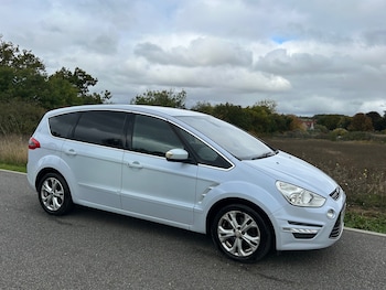 Used Ford S-Max 2010 for sale - 76246364: Photo 2