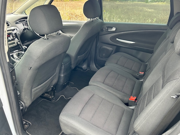 Used Ford S-Max 2010 for sale - 76246364: Photo 8