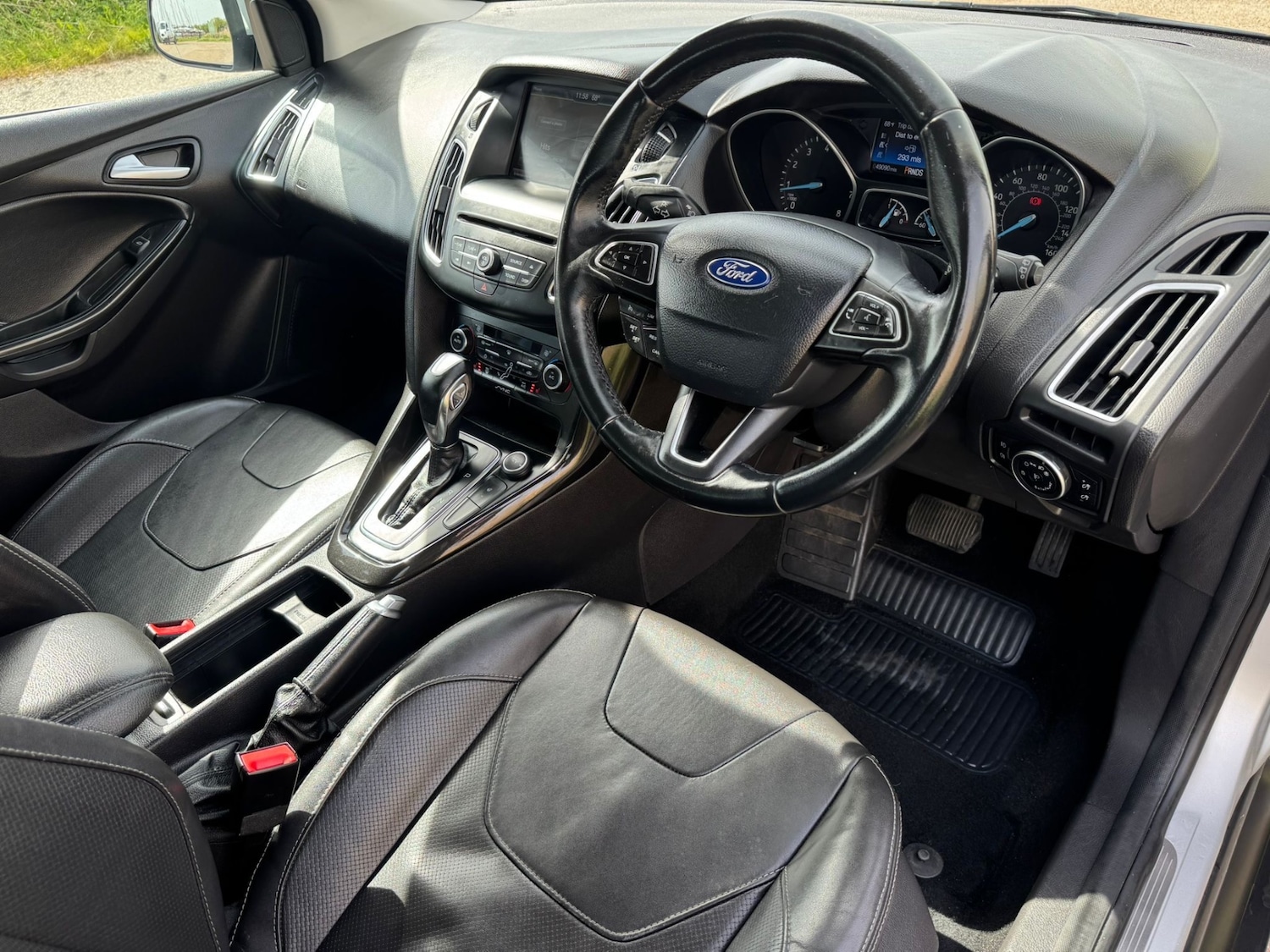 Used Ford Focus 2014 for sale - 78172901: Photo 9