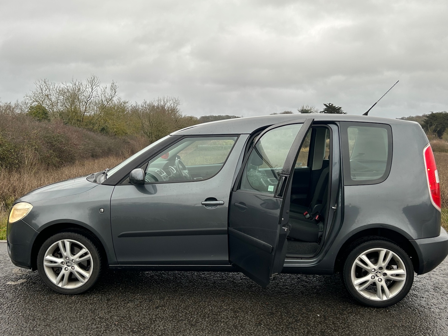 Used Skoda Roomster 2007 for sale - 77304011: Photo 3