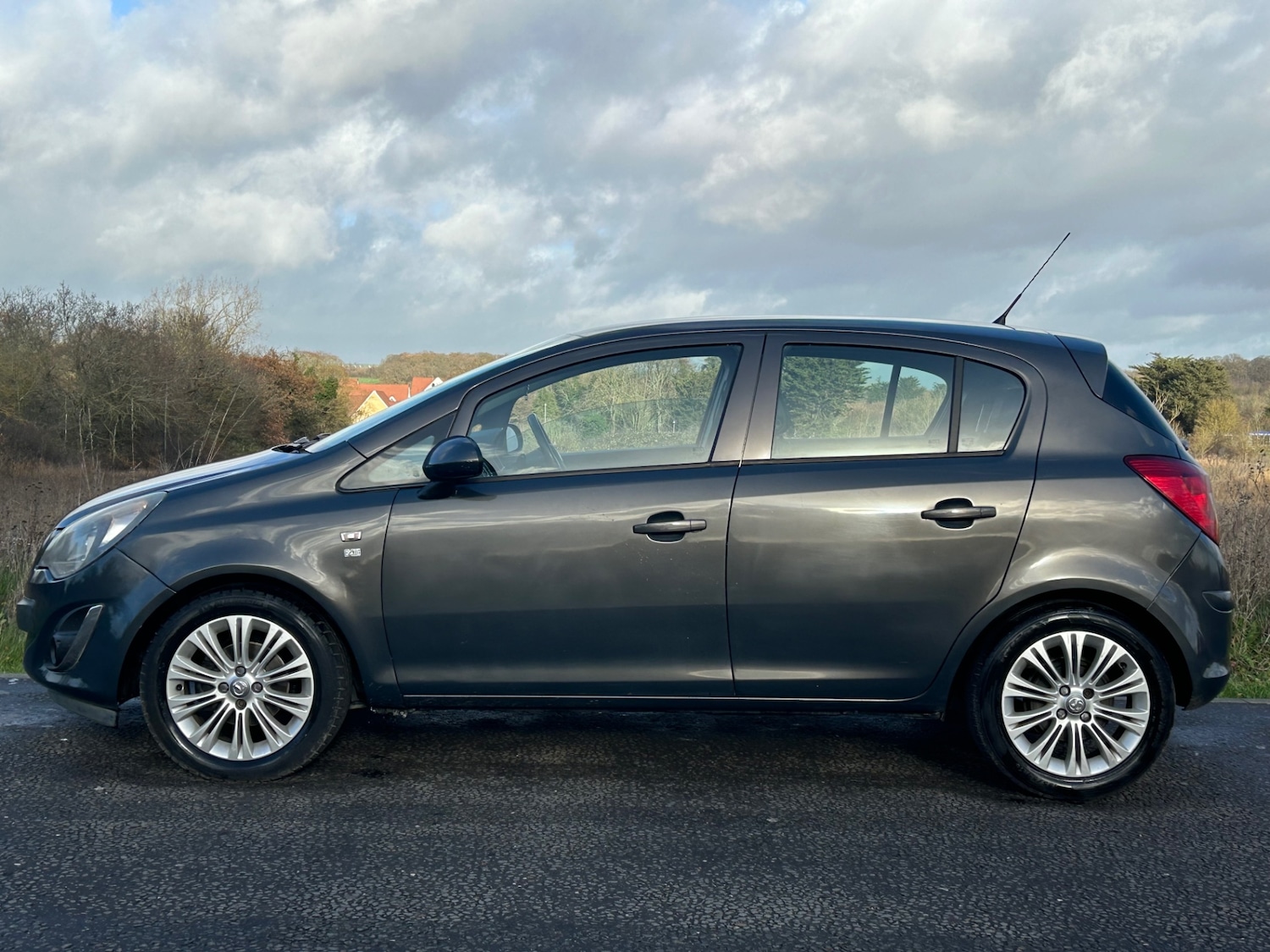 Used Vauxhall Corsa 2014 for sale - 76893355: Photo 6