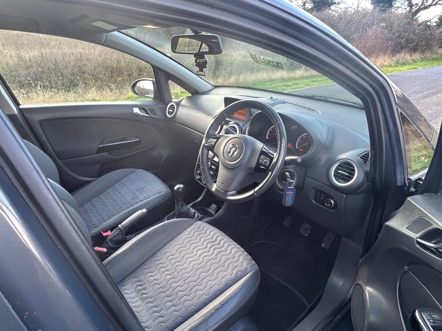 Used Vauxhall Corsa 2014 for sale - 76893355: Photo 9