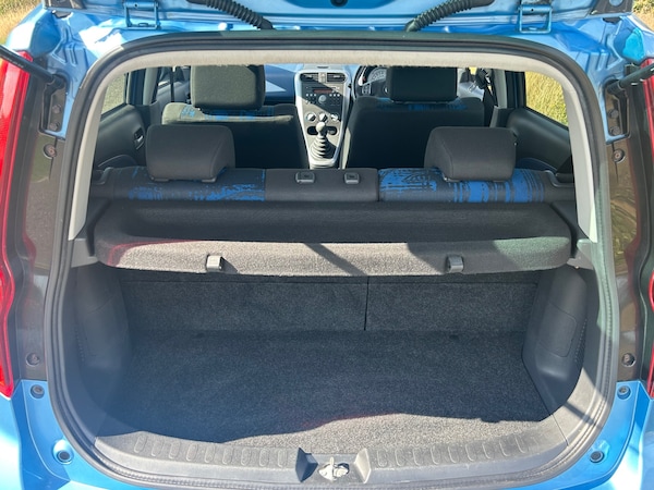 Used Vauxhall Agila 2013 for sale - 76246368: Photo 9