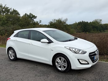 Used Hyundai i30 2015 for sale - 79840050: Photo