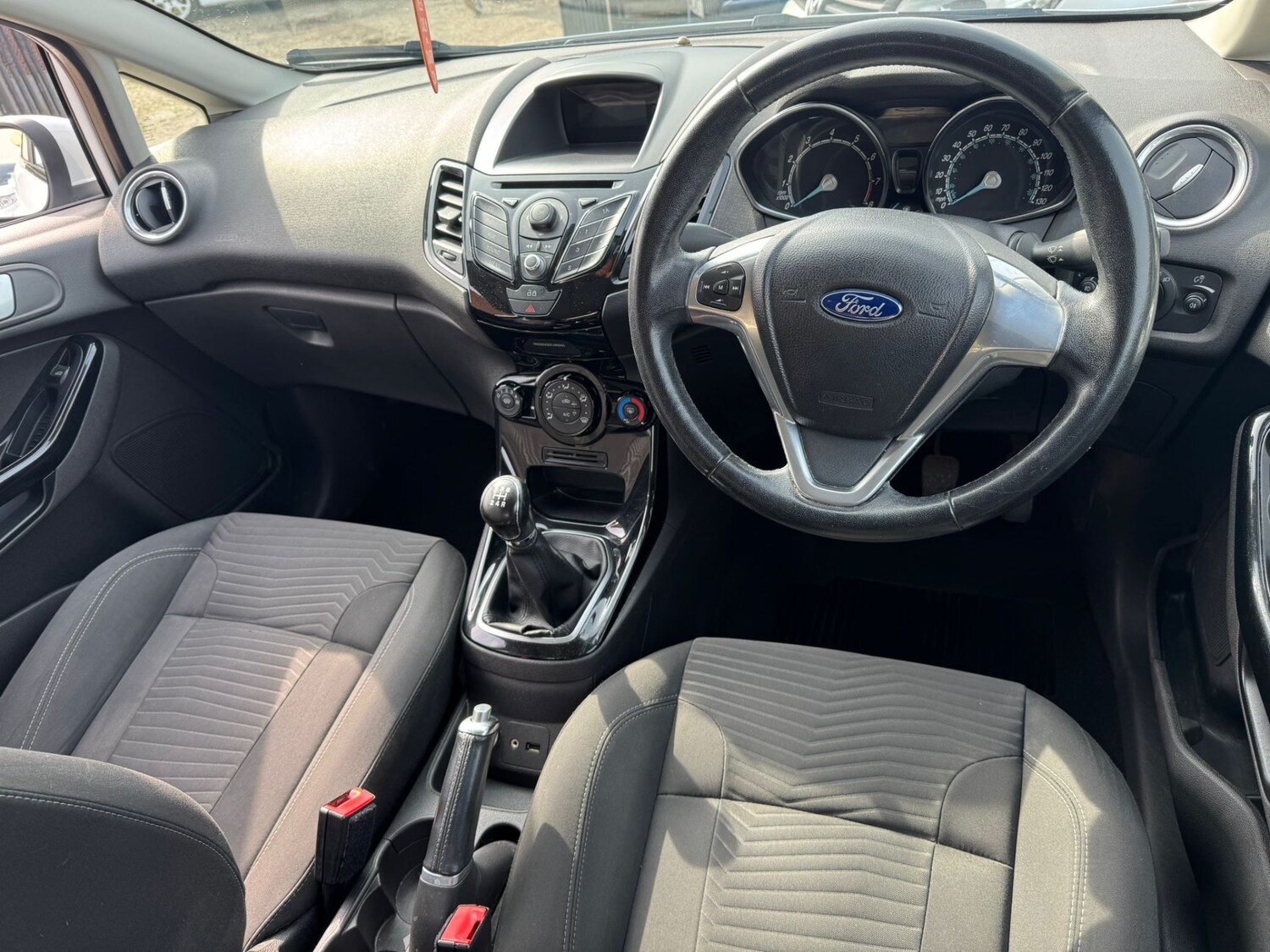 Used Ford Fiesta 2013 for sale - 77972111: Photo 8