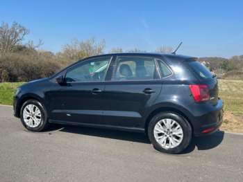 Used Volkswagen Polo 2015 for sale - 74234117: Photo