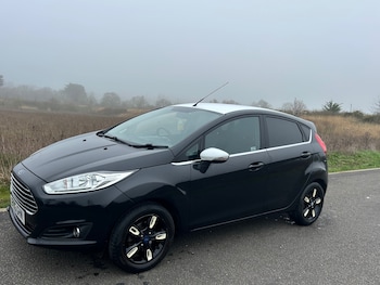 Used Ford Fiesta 2016 for sale - 77742579: Photo