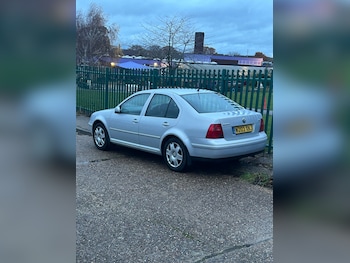 Used Volkswagen Bora 2000 for sale - 76855502: Photo