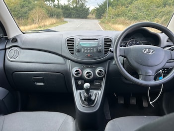 Used Hyundai i10 2013 for sale - 75761205: Photo