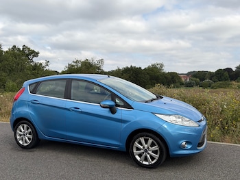Used Ford Fiesta 2010 for sale - 79216576: Photo