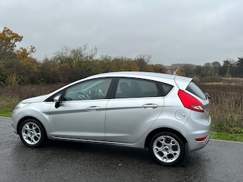 Used Ford Fiesta 2012 for sale - 76762366: Photo