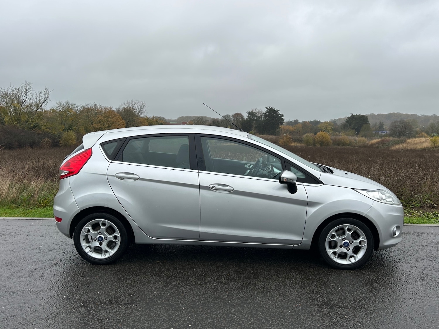 Used Ford Fiesta 2012 for sale - 76762366: Photo 4