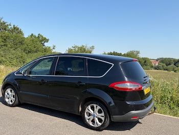 Used Ford S-Max 2011 for sale - 79137065: Photo