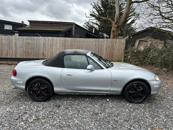 Used Mazda MX-5 2005 for sale - 77639848: Photo