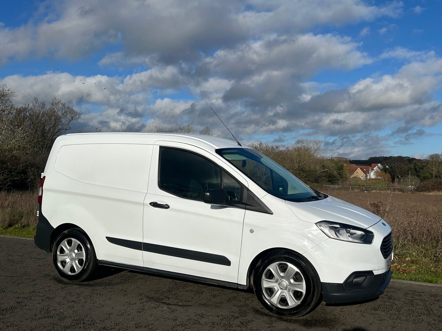 Used Ford Transit Courier 2022 for sale - 77258692: Photo 4